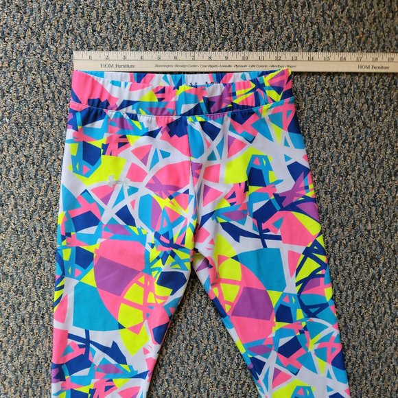 RARE Under Armour Pink Blue Neon Compression Capris Size Medium - Picture 4 of 7